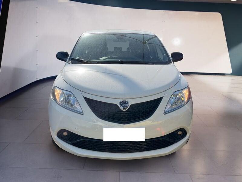 Lancia Ypsilon III 2015 1.0 hybrid Gold s&s 70cv