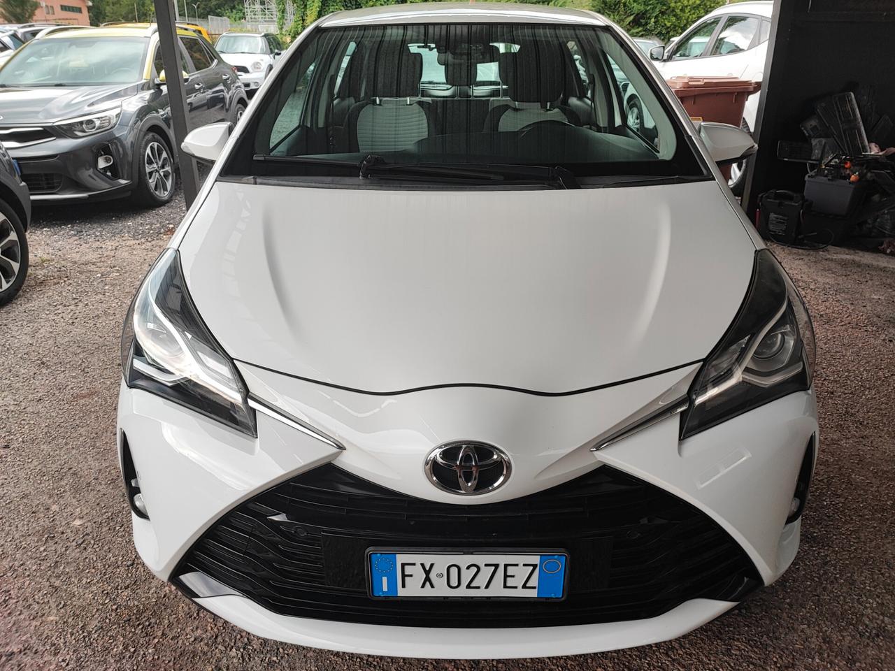 Toyota Yaris 1.0 72 CV 5 porte Lounge