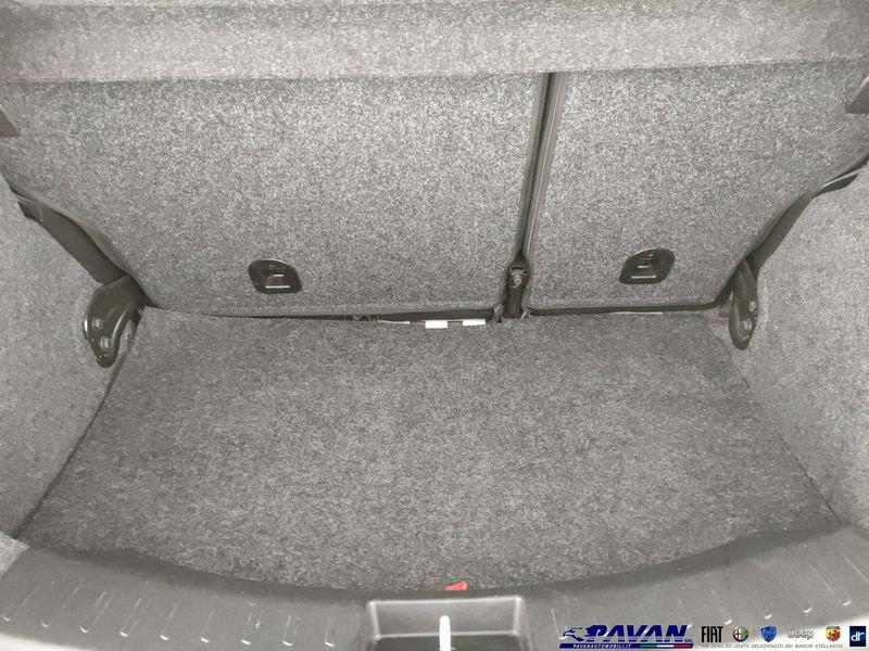 Lancia Ypsilon 1.0 FireFly 5 porte S&S Hybrid Ecochic Silver