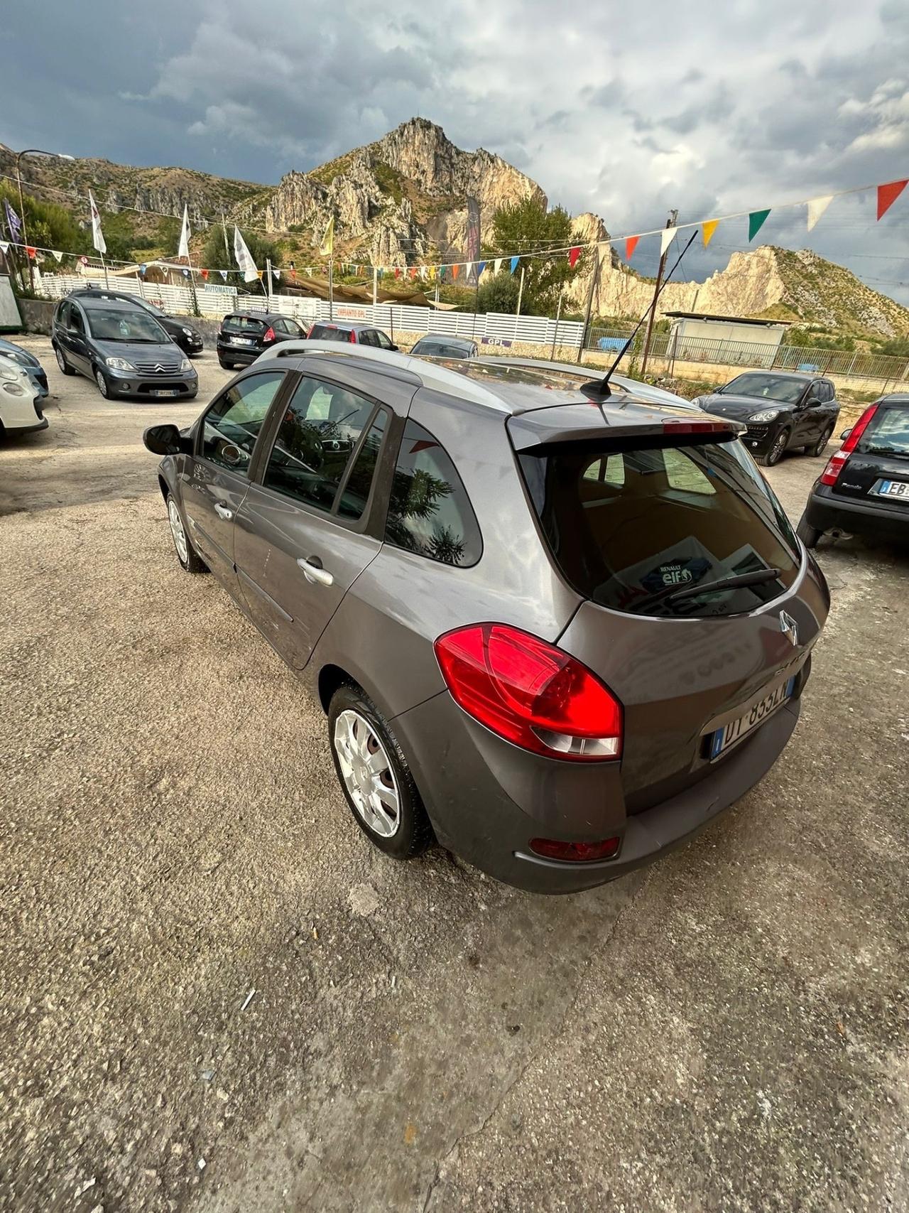 Renault CLIO