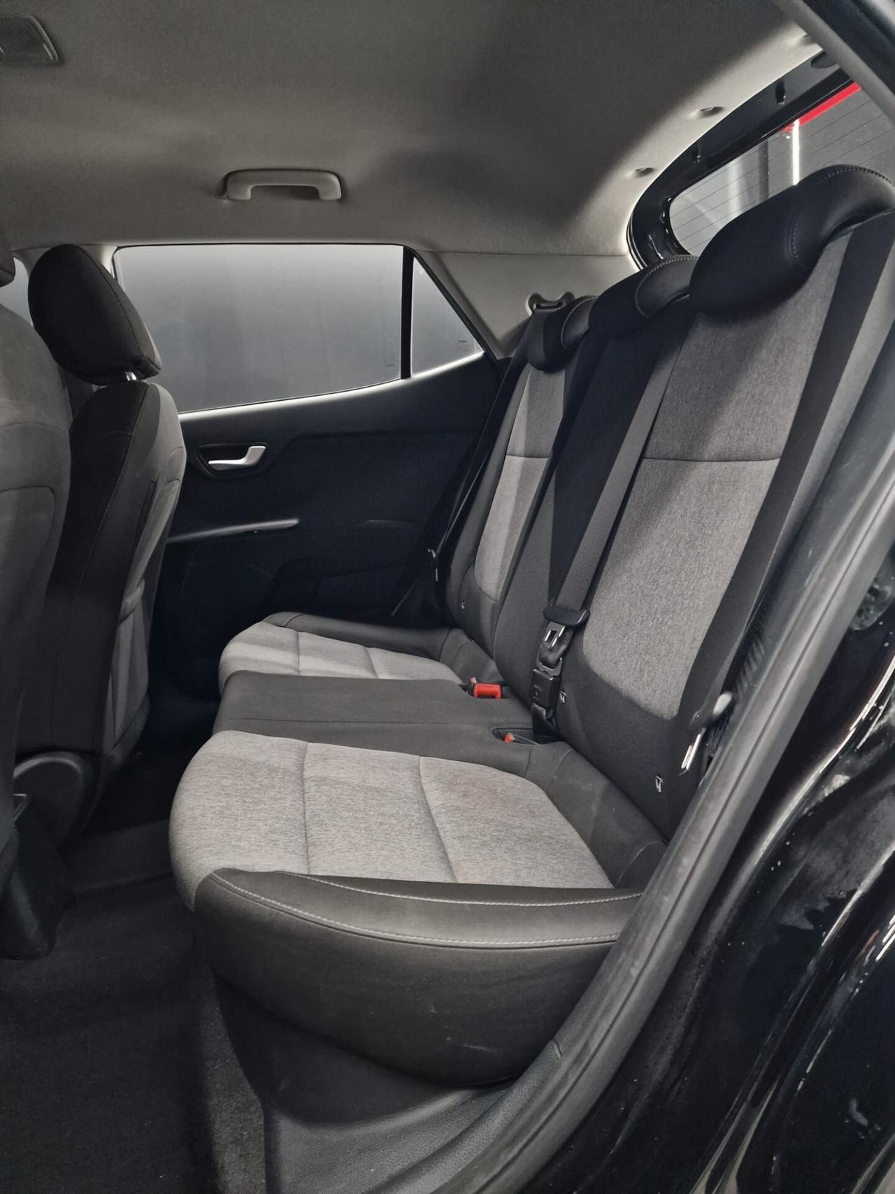 Kia Stonic 1.0 T-GDi 100 CV MHEV MT Urban Special Edition