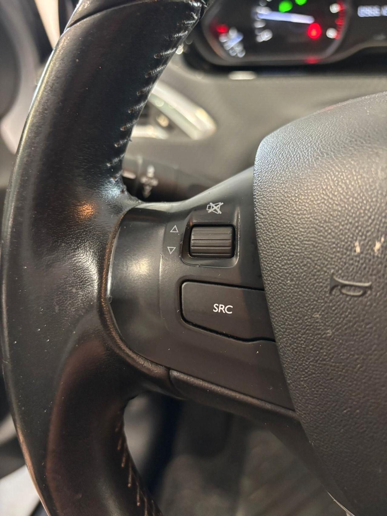 Peugeot 2008 1.5 BlueHDi 100 Allure