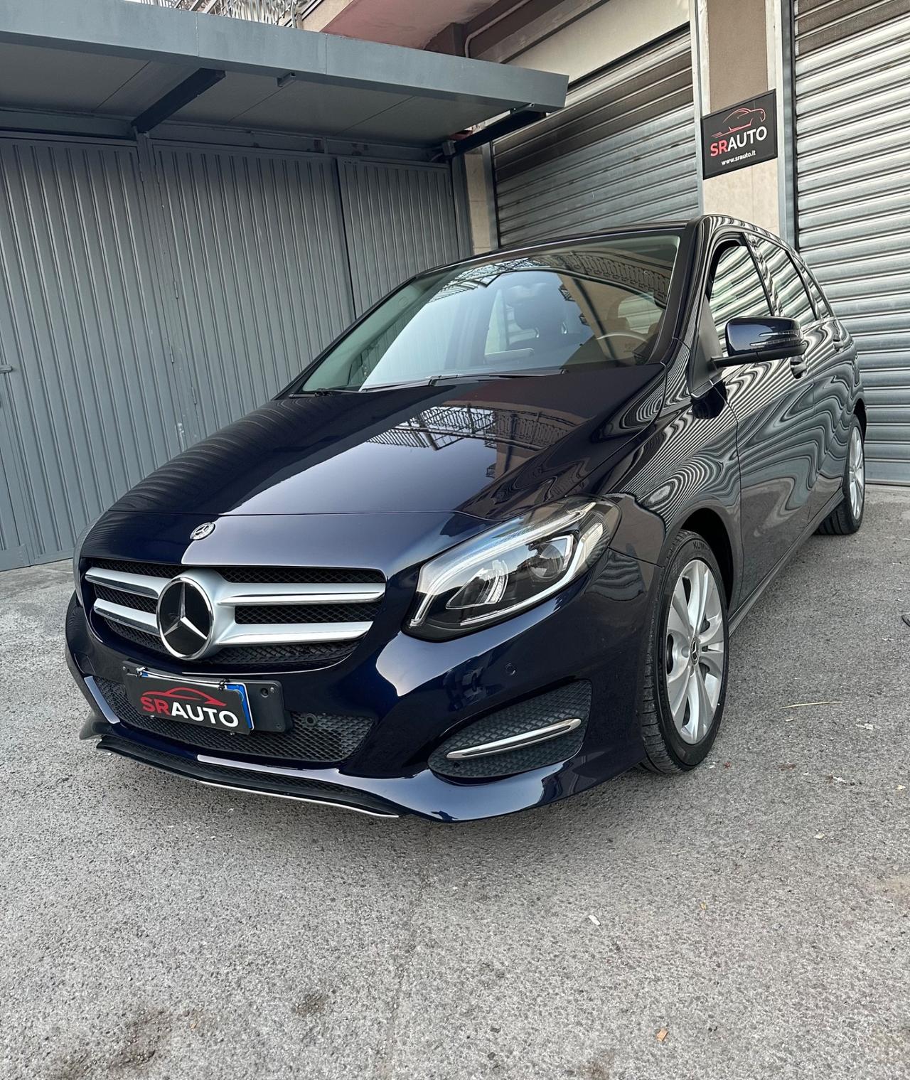 Mercedes-Benz B 180d 1.5 109cv Automatic Premium