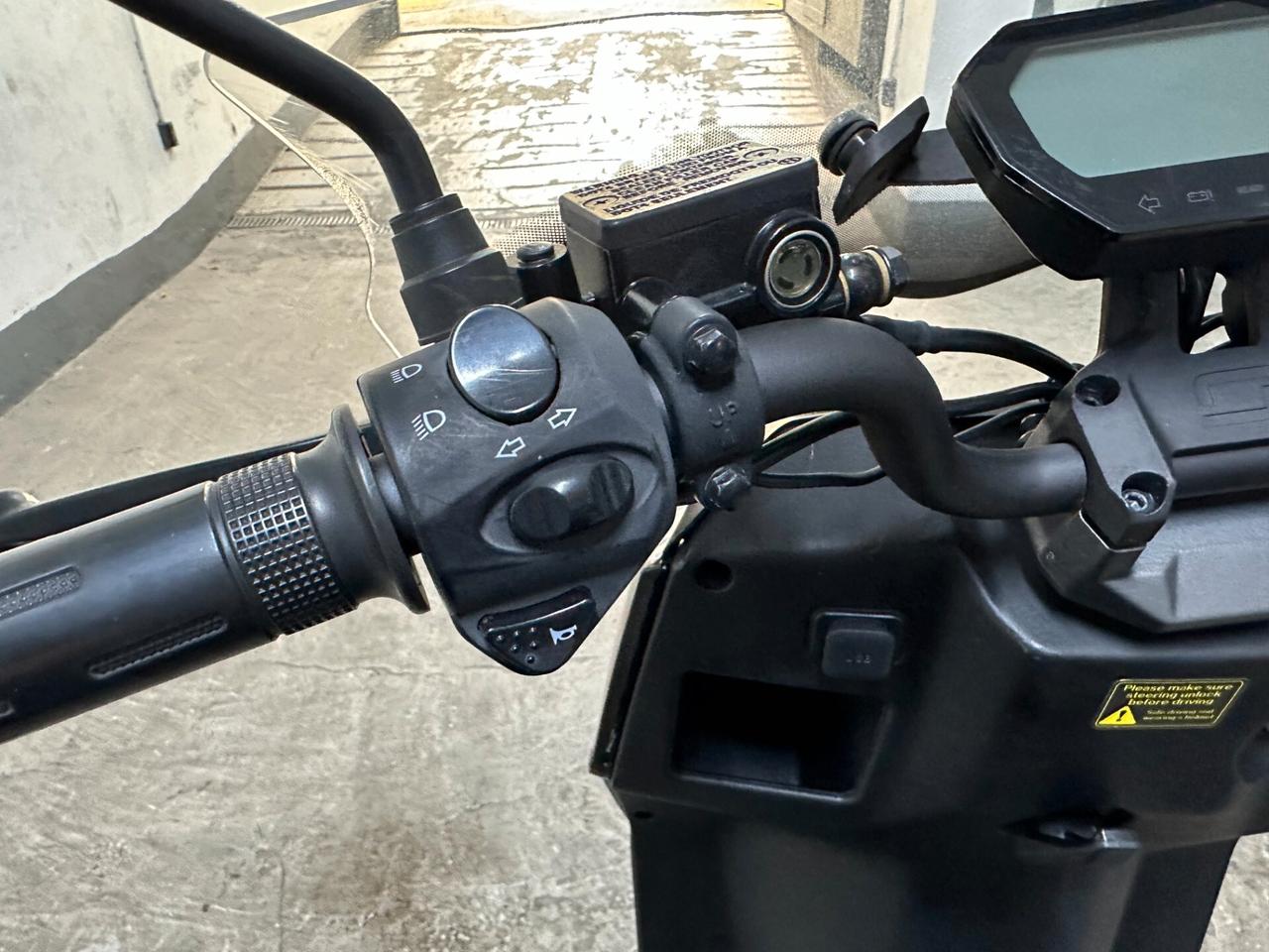 Super Soco CPX Electric Tech