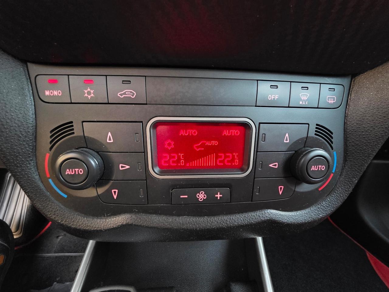 Alfa Romeo MiTo 1.4 105cv - NEOPATENTATI