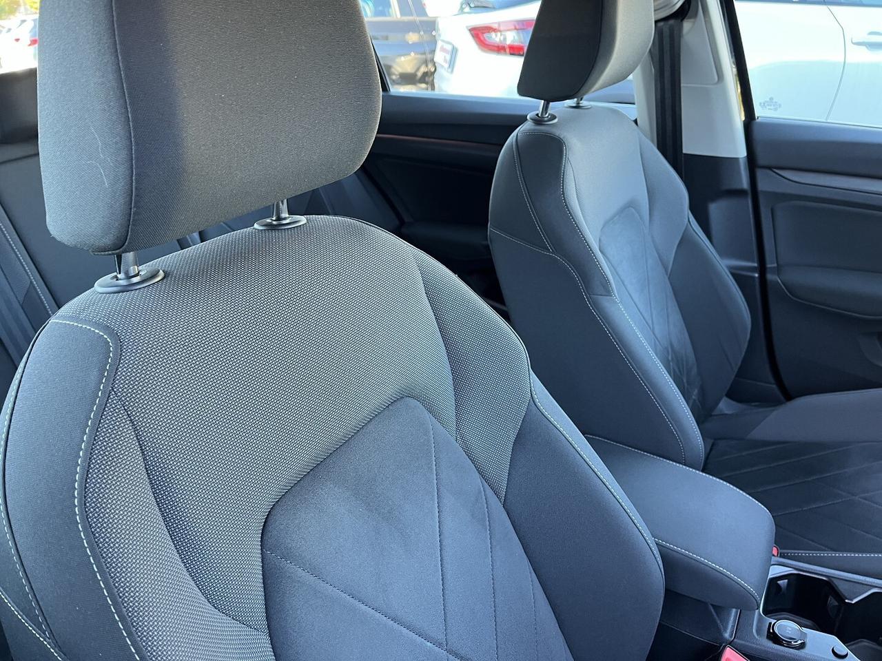 VW GOLF 8 2000 TDI 150 CV DSG