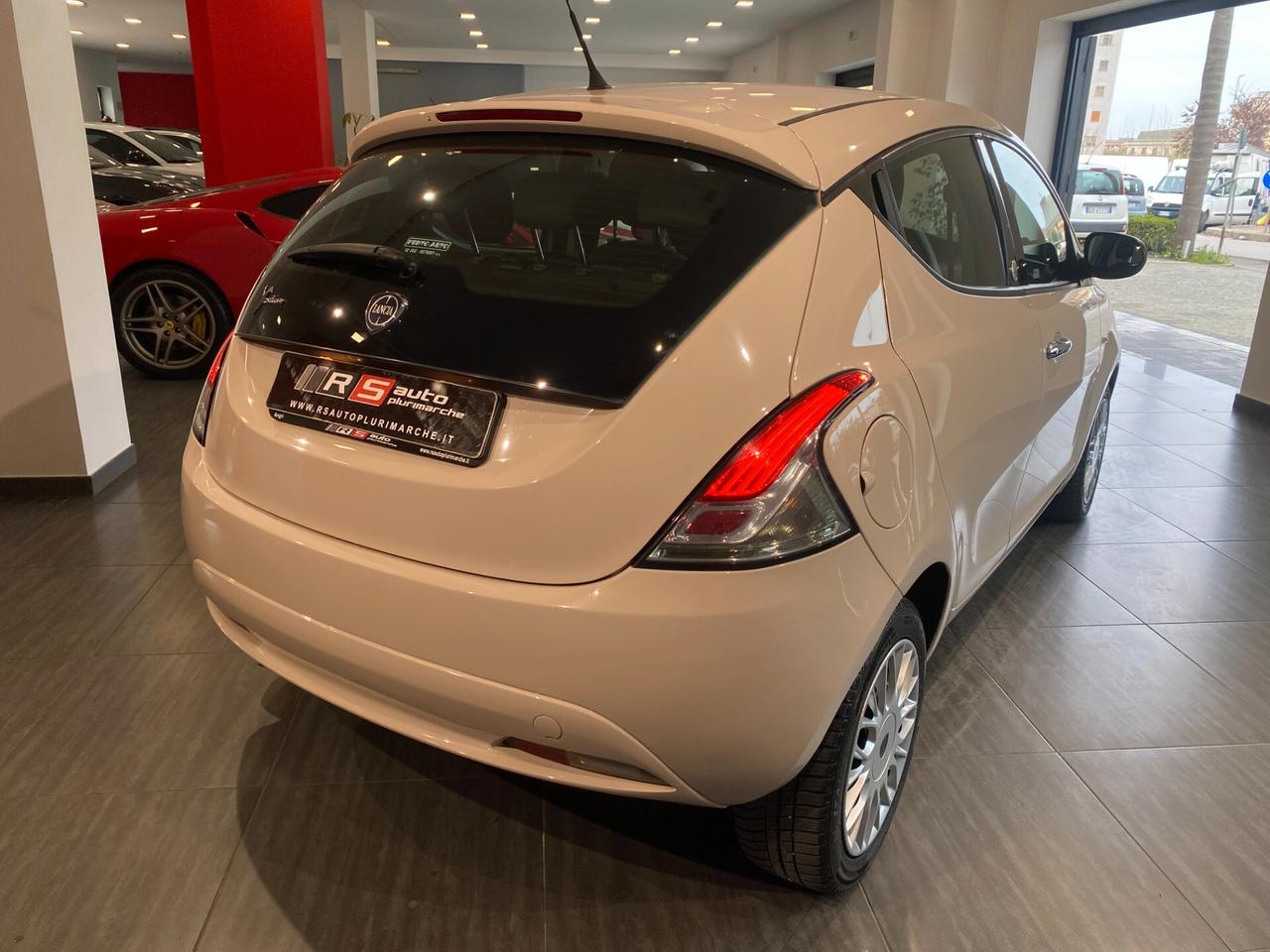 Lancia Ypsilon 1.2 69 CV 5 porte GPL Ecochic