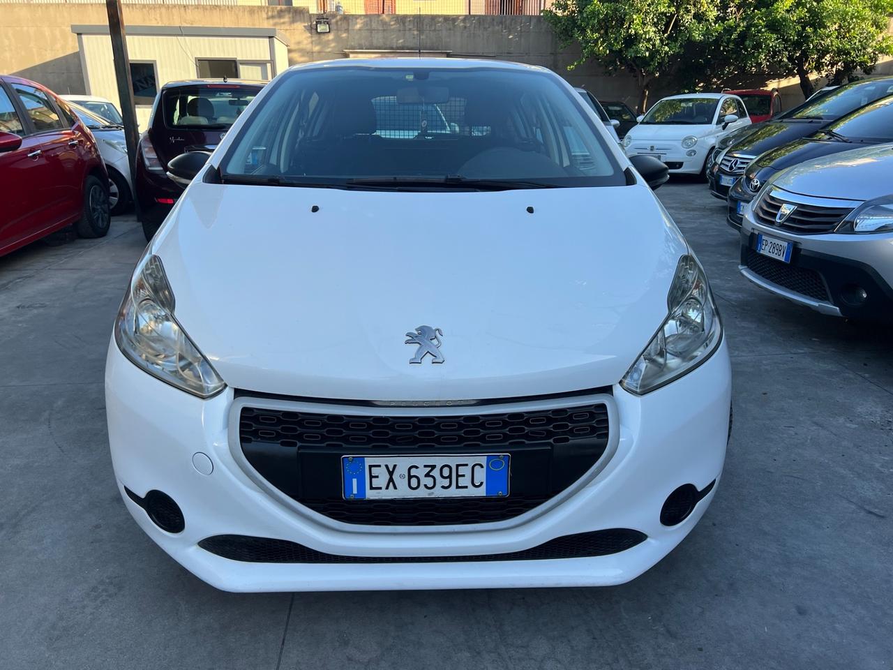 Peugeot 208 1.4 HDi 68 CV 5 porte Van Furgone