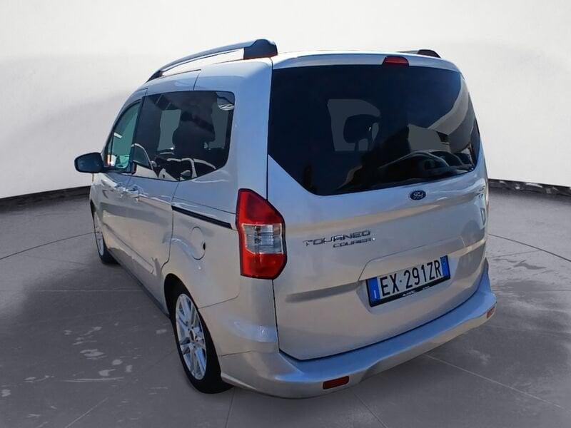 Ford Tourneo Courier 1.6 TDCI 95 CV Titanium