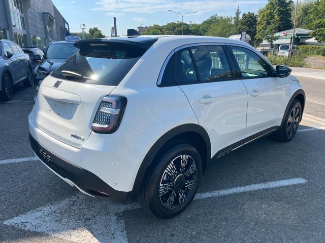FIAT 600 Hybrid 110 CV DCT MHEV Business Come Nuova!