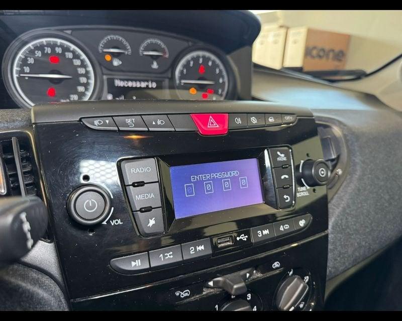 Lancia Ypsilon 3ª serie 1.2 69 CV 5 porte GPL Ecochic Silver