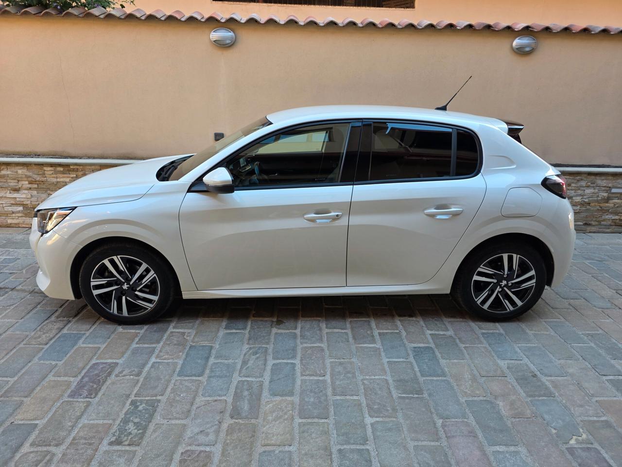 Peugeot 208 BlueHDi 100 Stop&Start 5 porte Allure Navi Pack