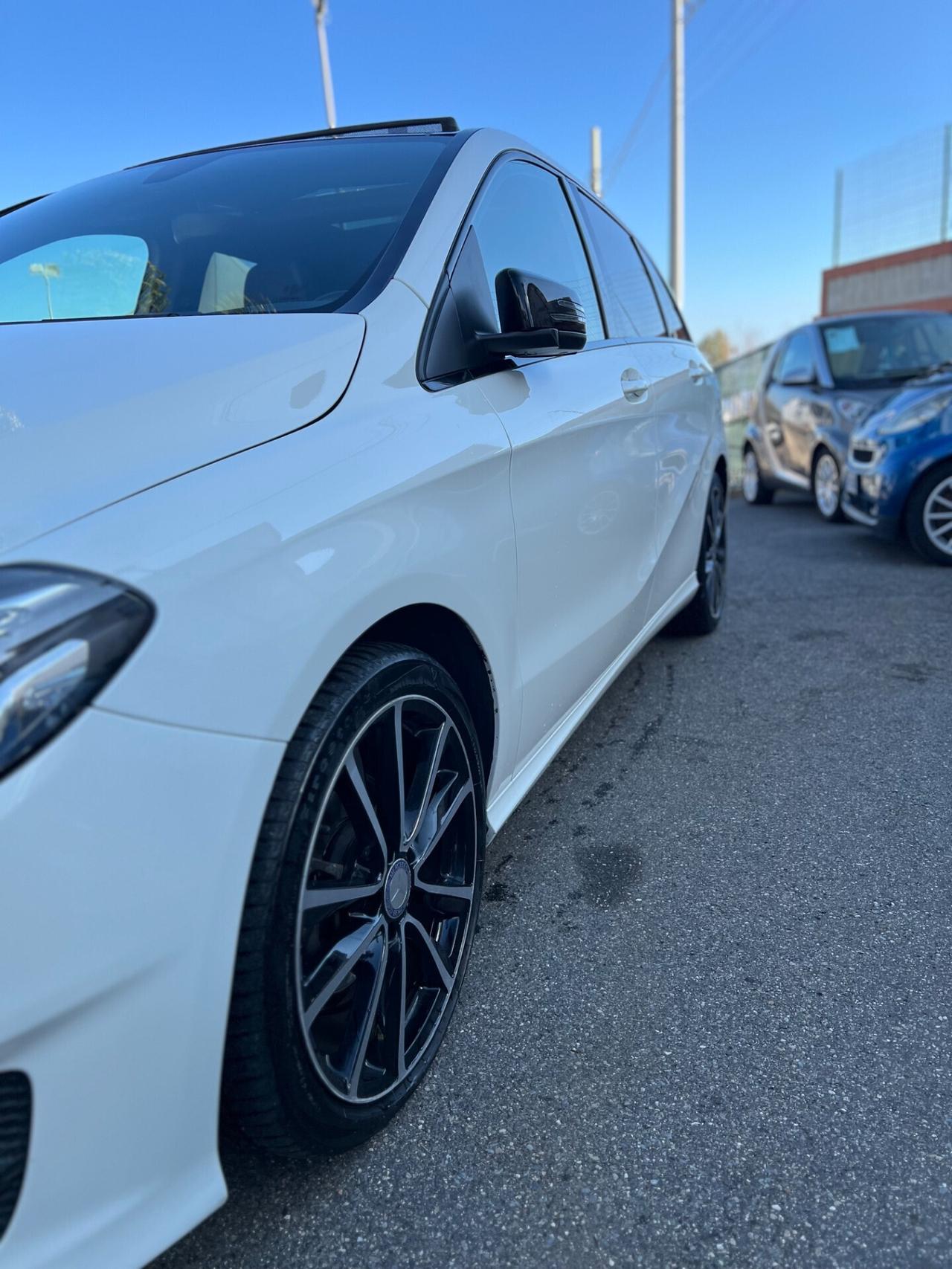 Mercedes-benz B 180 B 180 d Automatic Premium