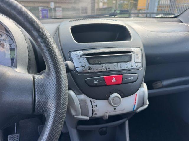 TOYOTA Aygo 1.0 12V VVT-i 5 porte Sol