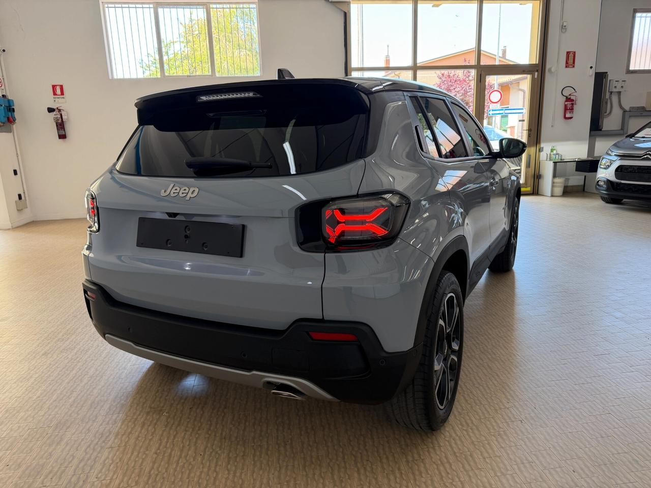 Jeep Avenger 1.2 Turbo 110 CV MHEV Summit AUTO BICOLOR