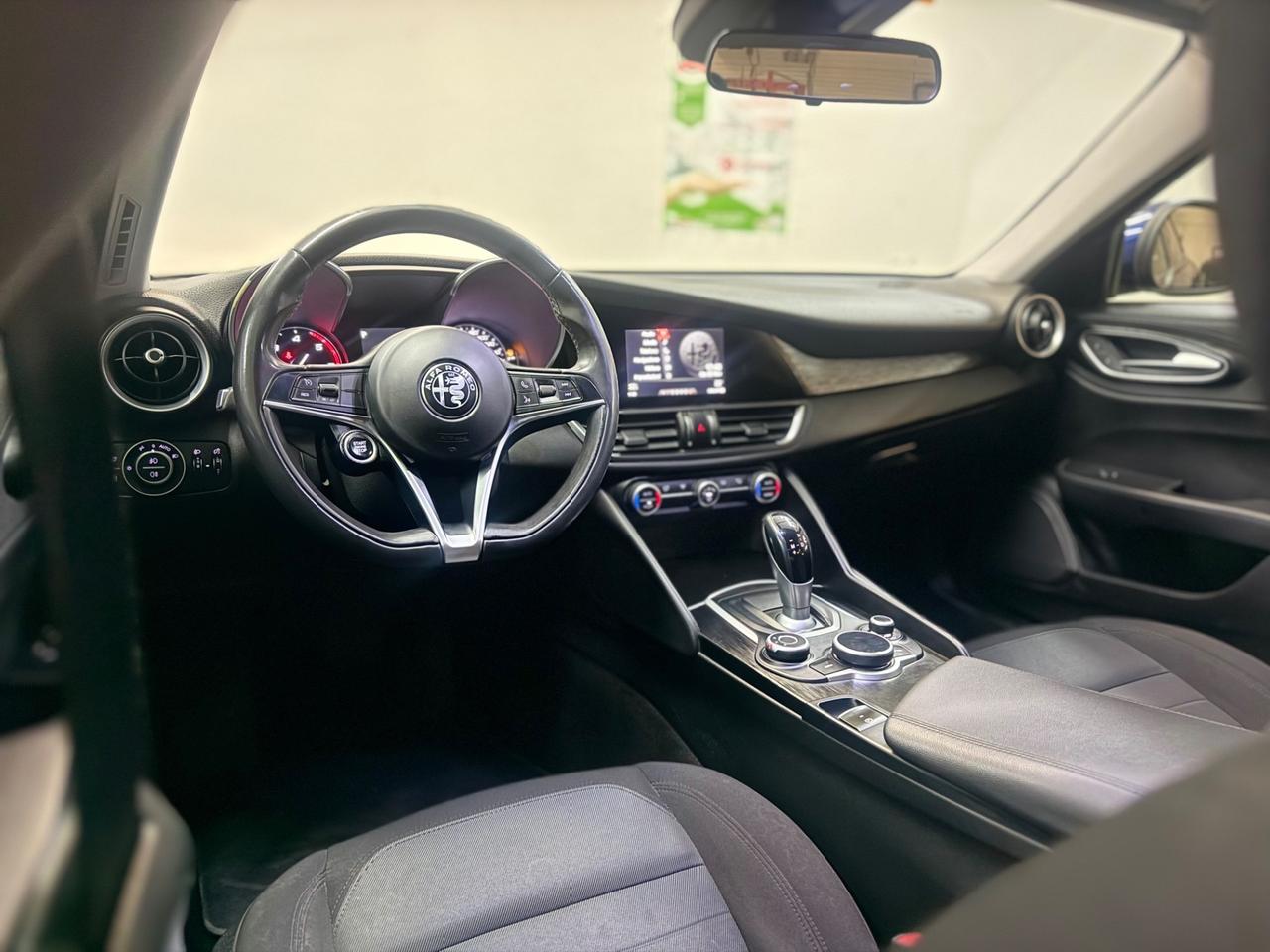 Alfa Romeo Giulia 2.2 Turbodiesel 150 CV