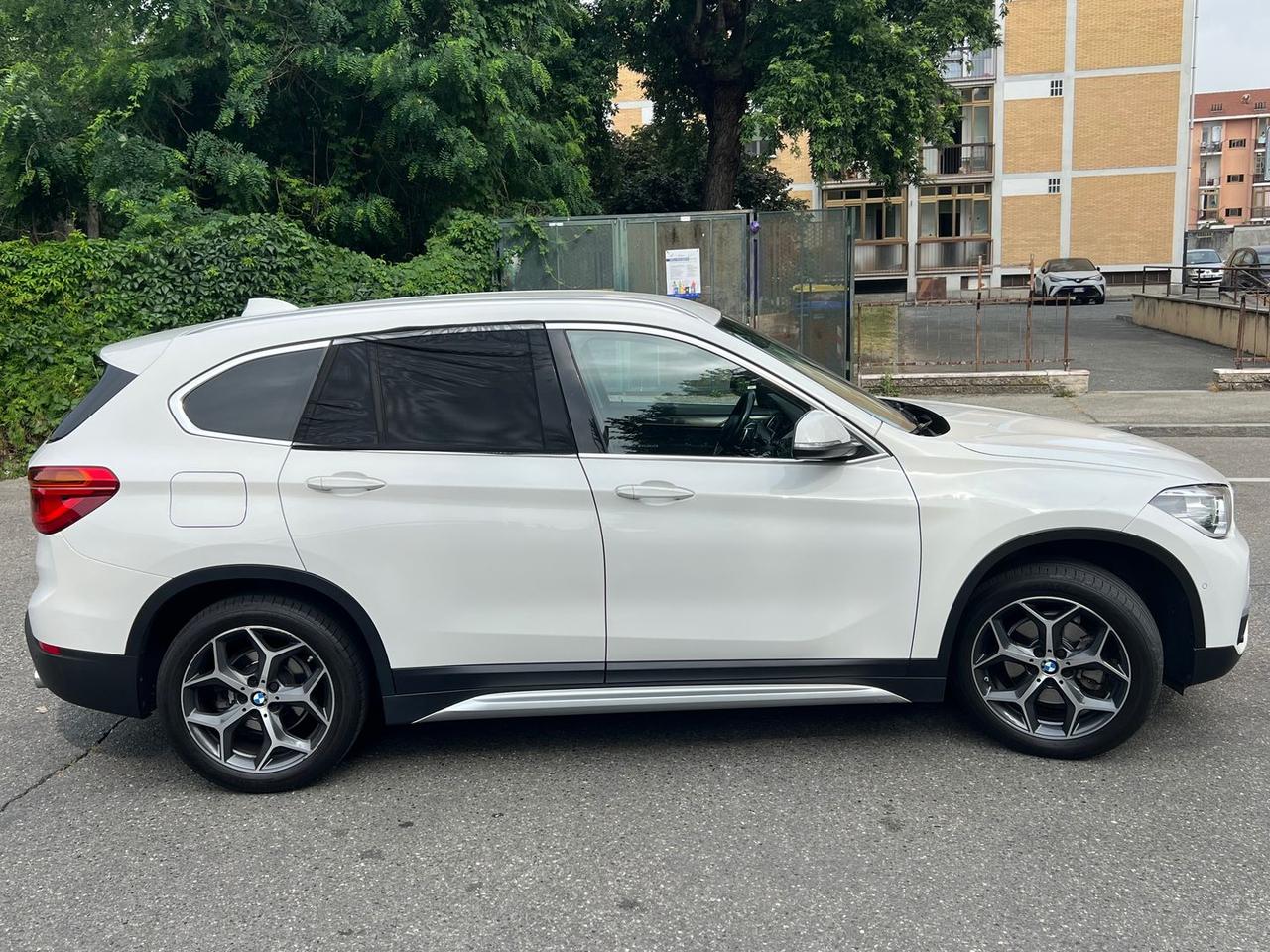 Bmw X1 18 d xLine #11134