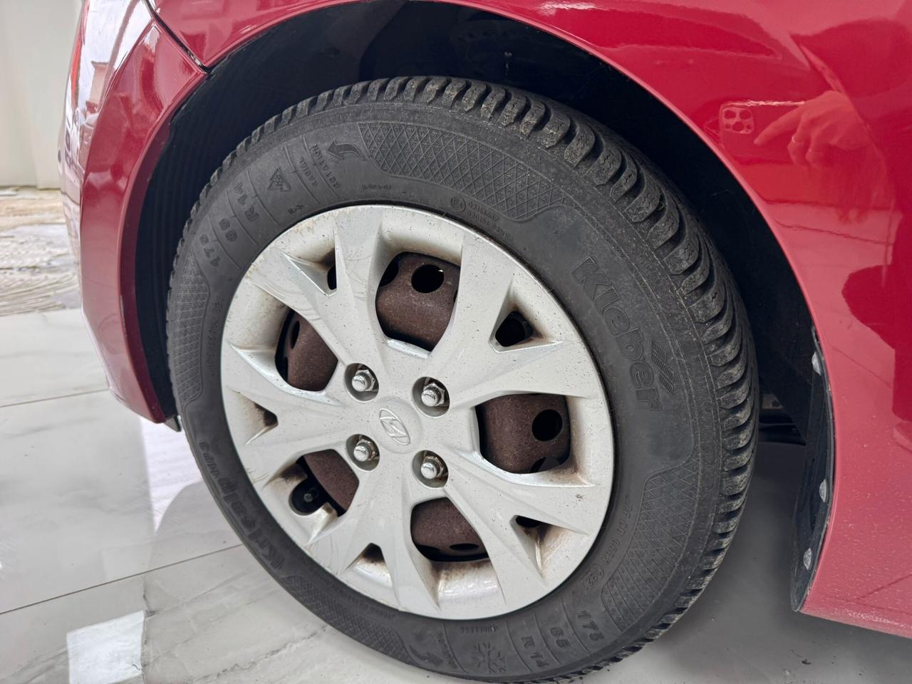 Hyundai i10 1.0 MPI Sound Edition