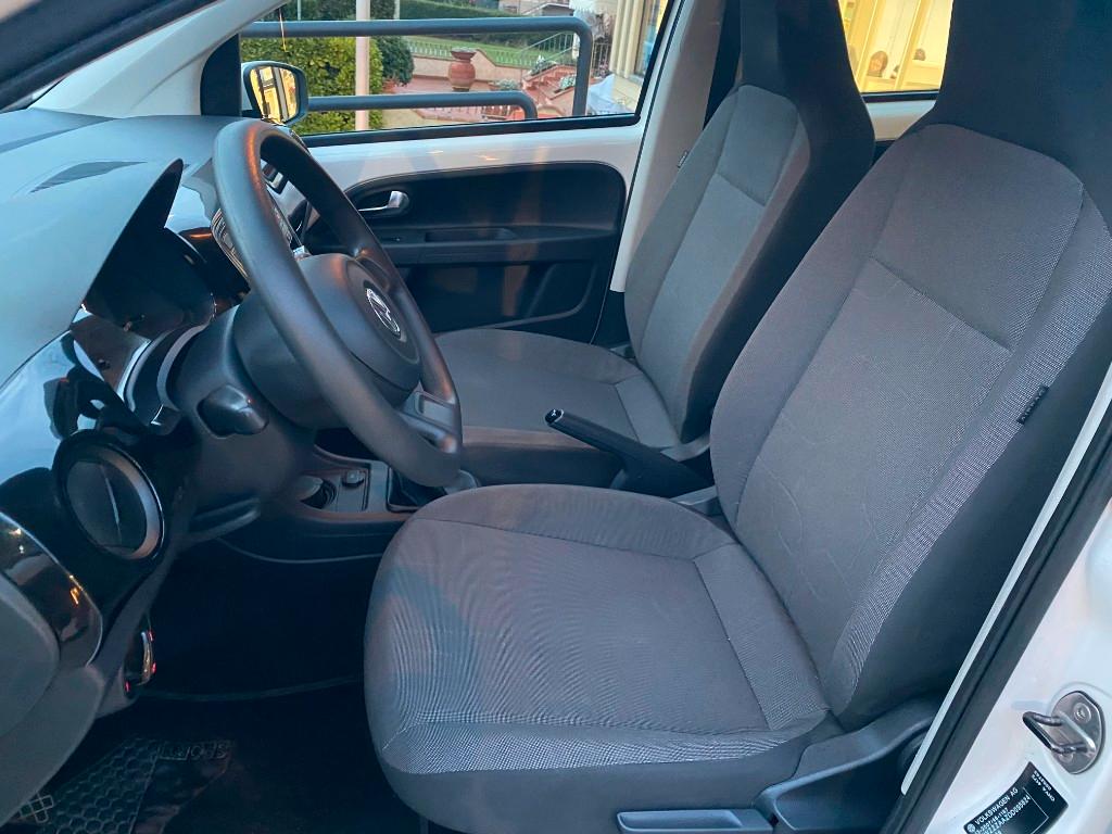 VOLKSWAGEN up! 1.0 5p. move up!