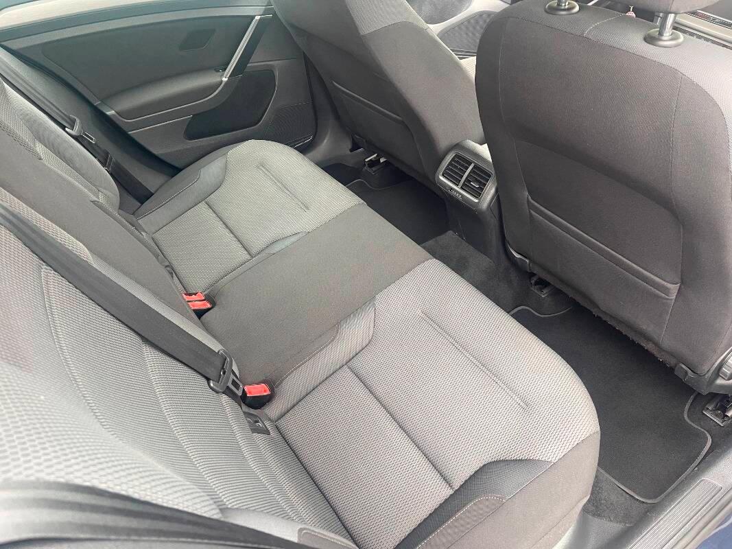 Volkswagen Golf Variant 1.6 tdi Comfortline Business 110cv dsg