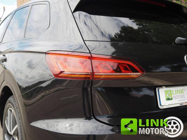 VOLKSWAGEN Touareg 3.0 V6 TDI 286 CV R-LINE