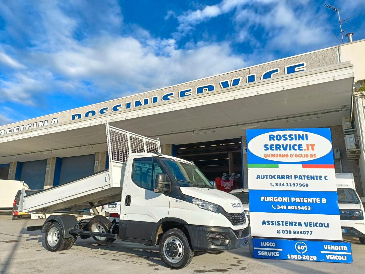 Iveco Daily RIBALTABILE TRILATERALE