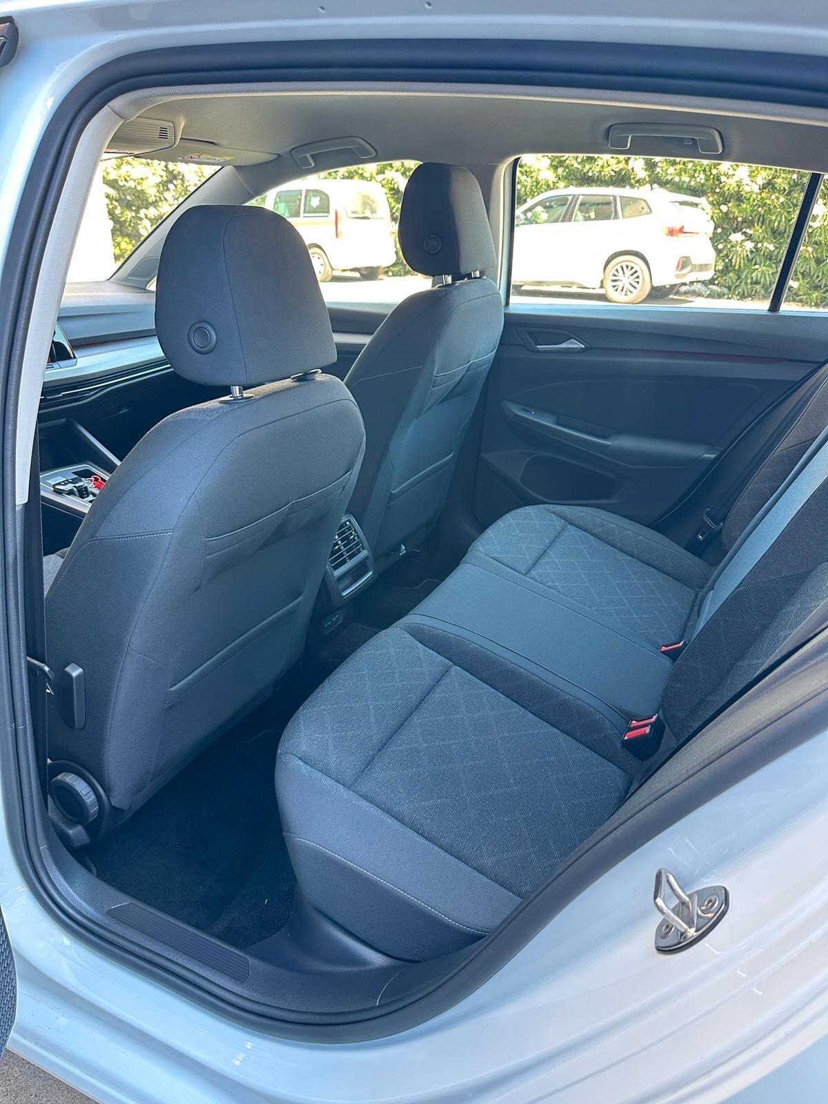 Volkswagen Golf 2.0 TDI 150 CV DSG SCR Life