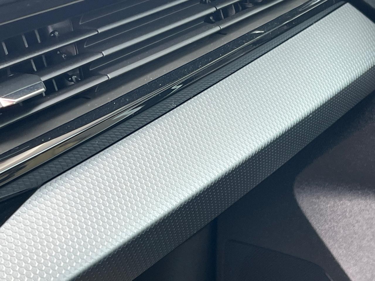 Audi A1 citycarver 30 TFSI S tronic Identity Contrast