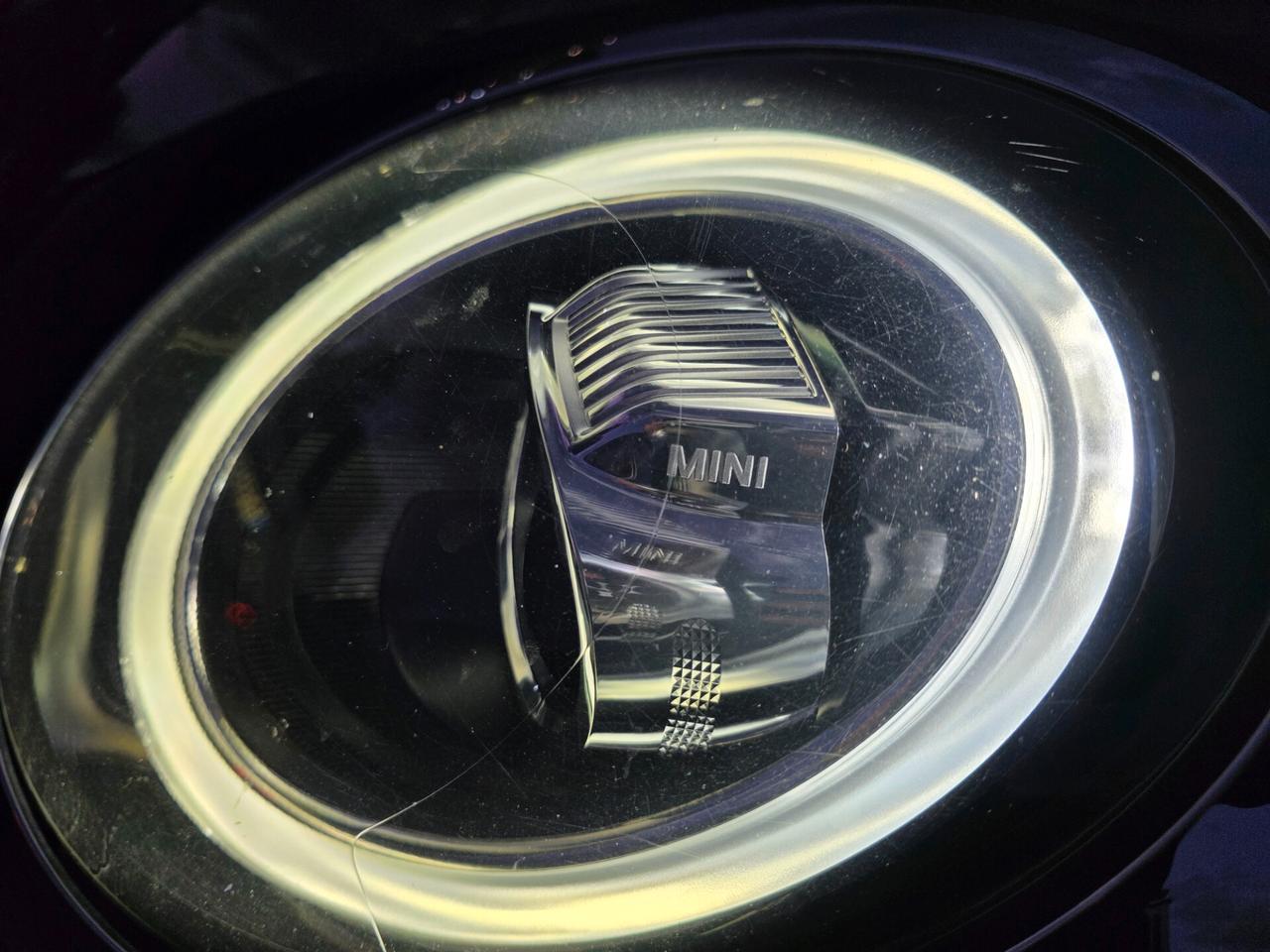 Mini One D 5 PORTE BAKER STREET