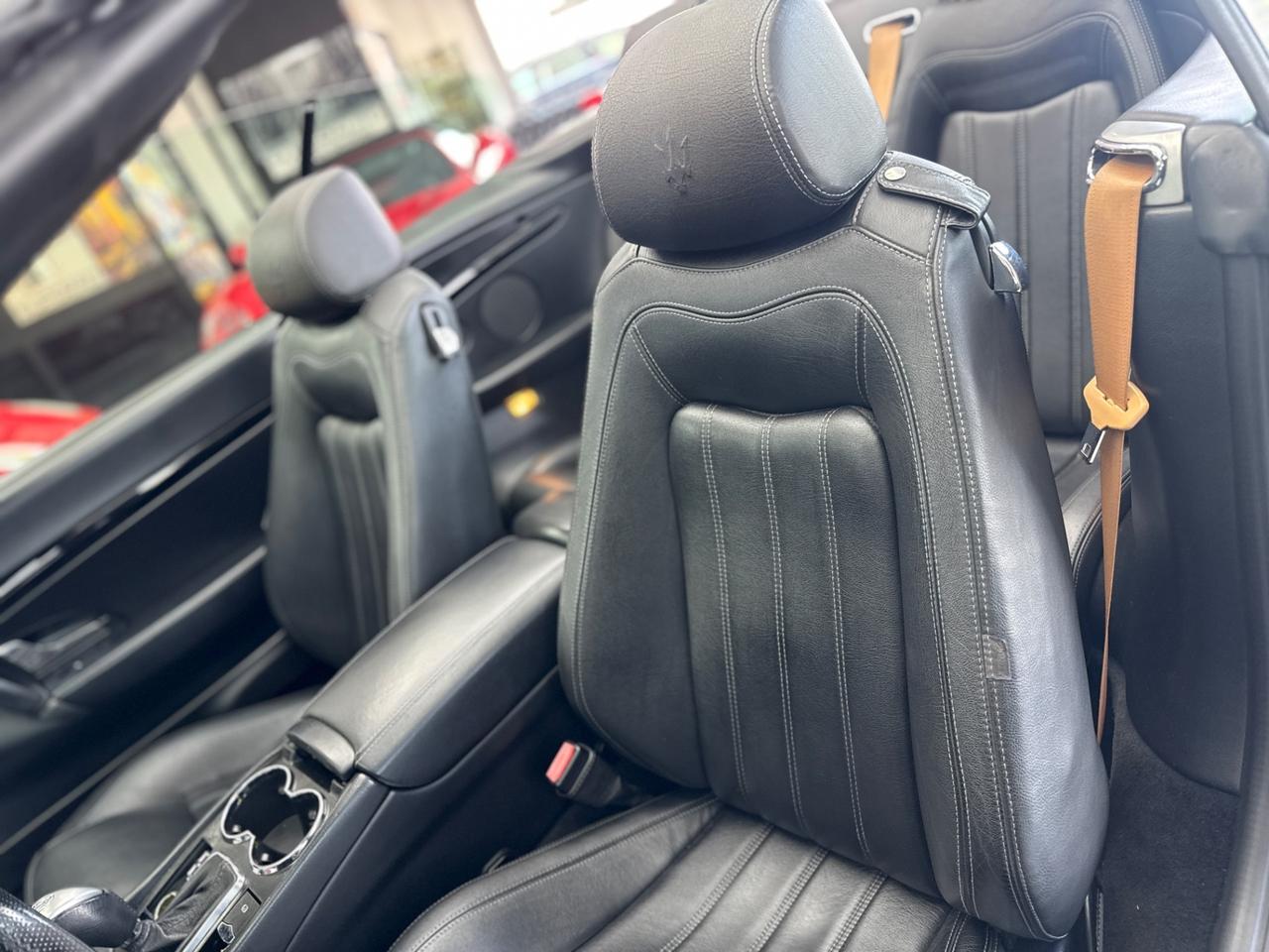 Maserati GranCabrio 4.7 V8