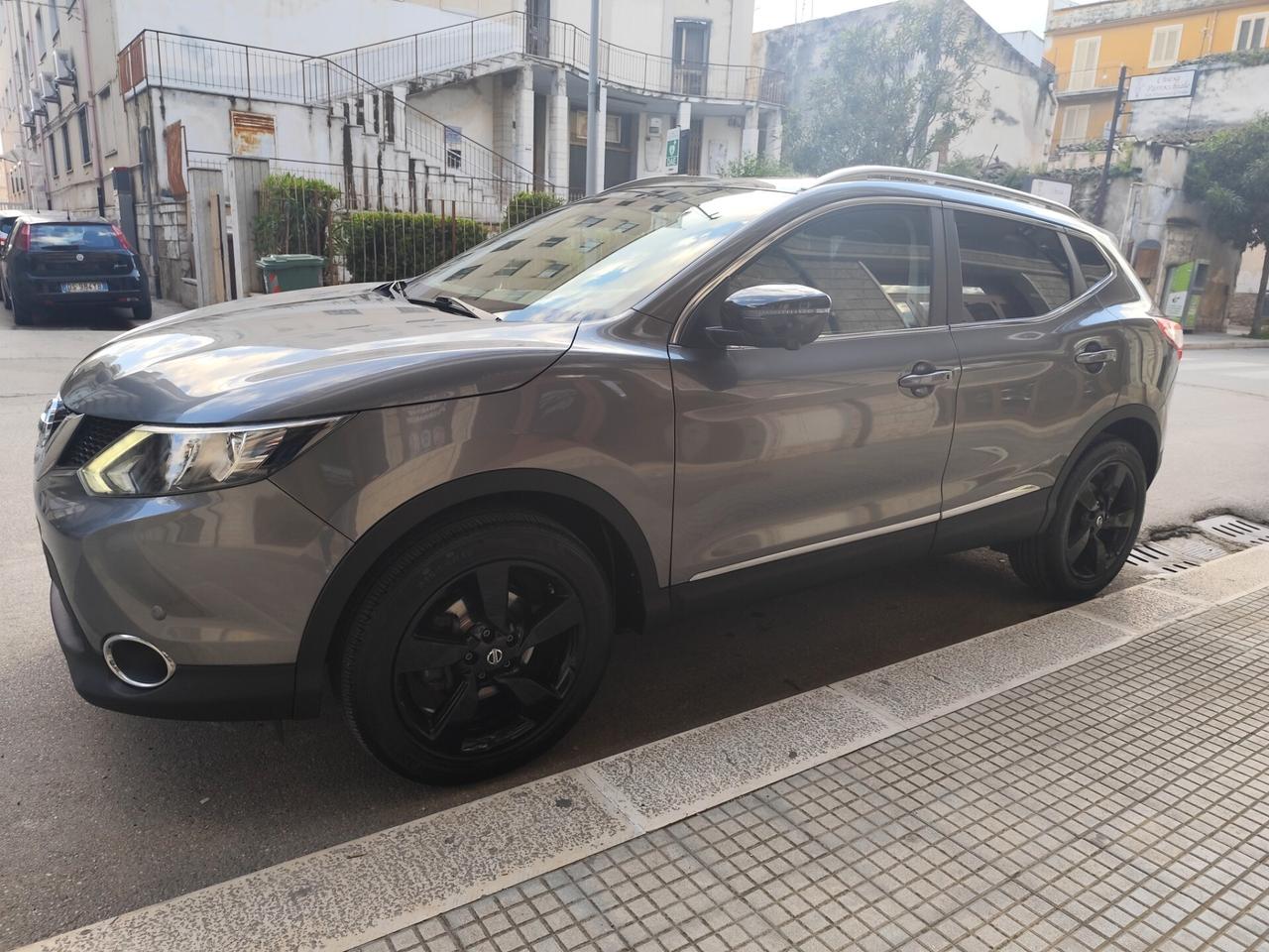Nissan Qashqai 1.5 dCi 110CV N-CONNECTA TETTO NAVI