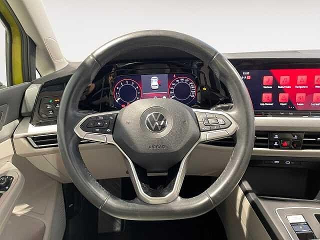 Volkswagen Golf 8ª serie 1.0eTSI 110CV DSG Life (MHEV) - IVA ESPOSTA/NEOPATENTATI