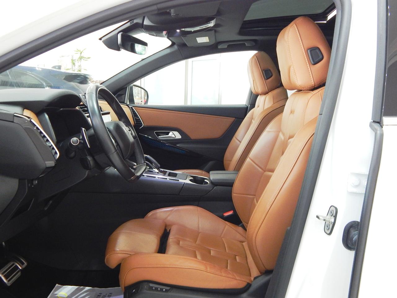 DS Automobiles DS 7 Crossback 1.5 bluehdi Grand Chic "OPERA" 130cv Aut. TETTO