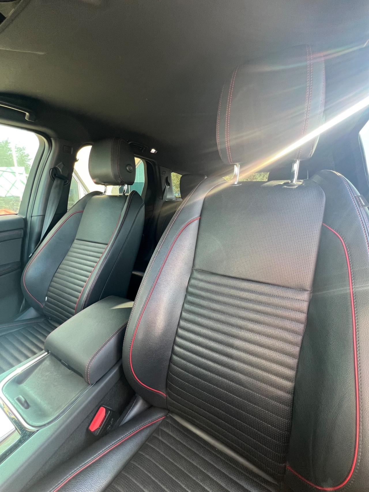Land Rover Discovery Sport 2.0 TD4 204 CV AWD Auto R-Dynamic SE