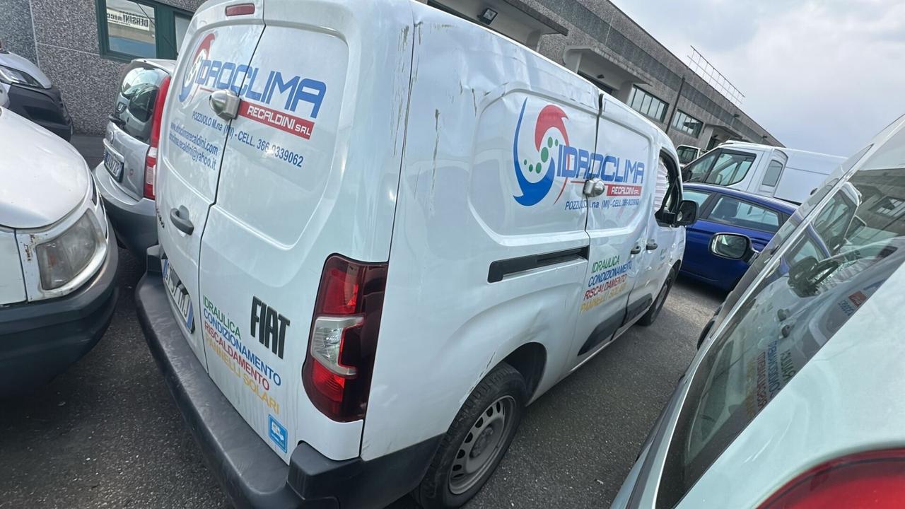 Fiat doblo diesel del 2024 km 25 Mila