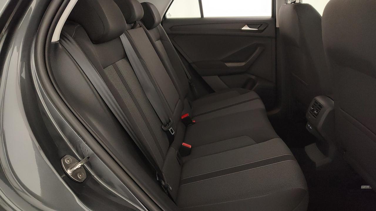VOLKSWAGEN T-Roc I 2022 - T-Roc 2.0 tdi R-Line 150cv dsg