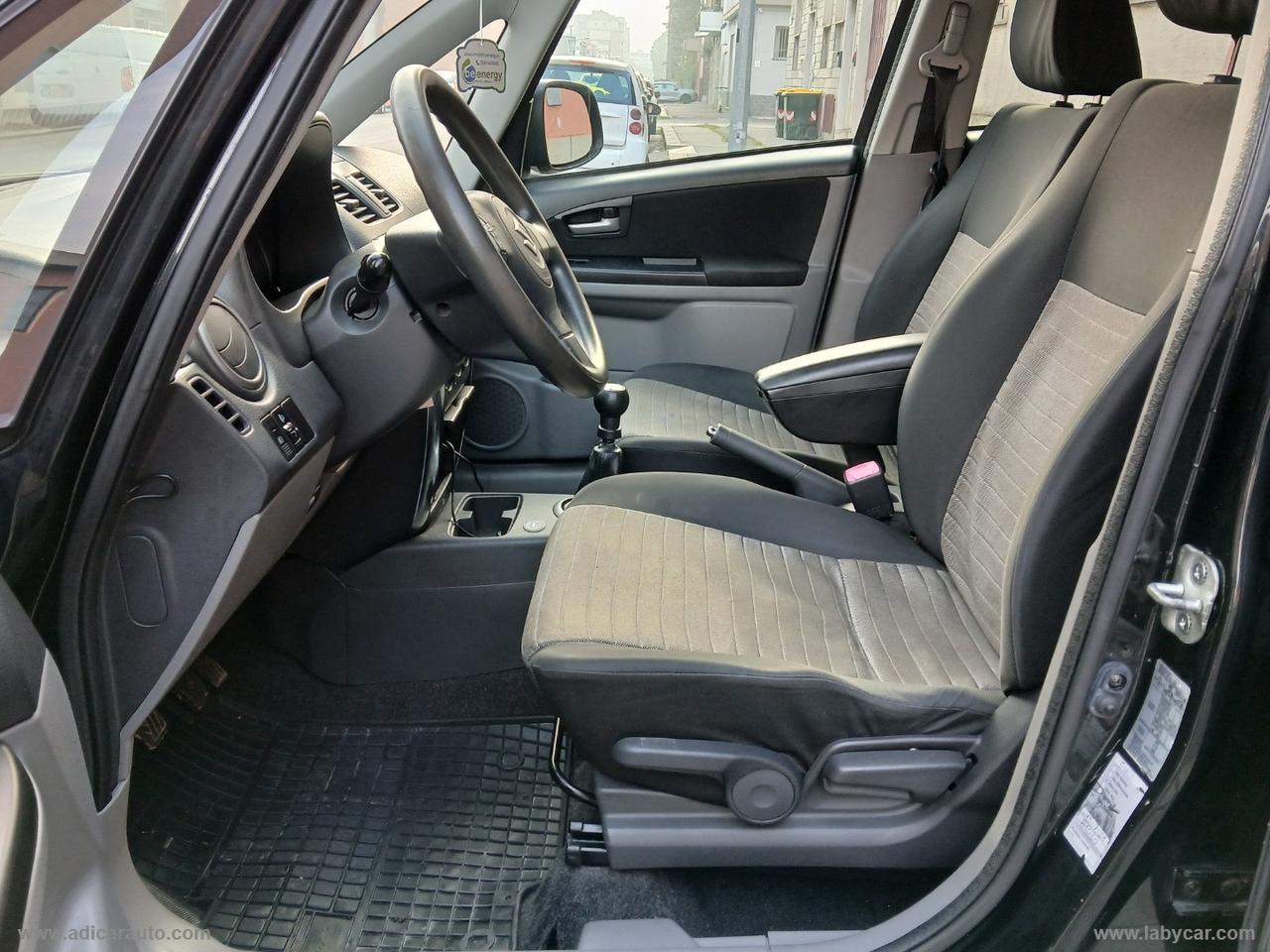 SUZUKI SX4 1.5 GL