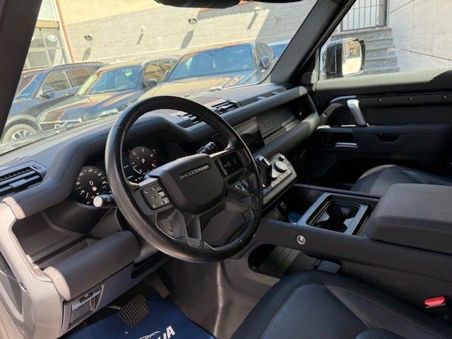 LAND ROVER Defender 110 3.0D I6 200 CV AWD Auto X-Dynamic SE AUTOCARRO