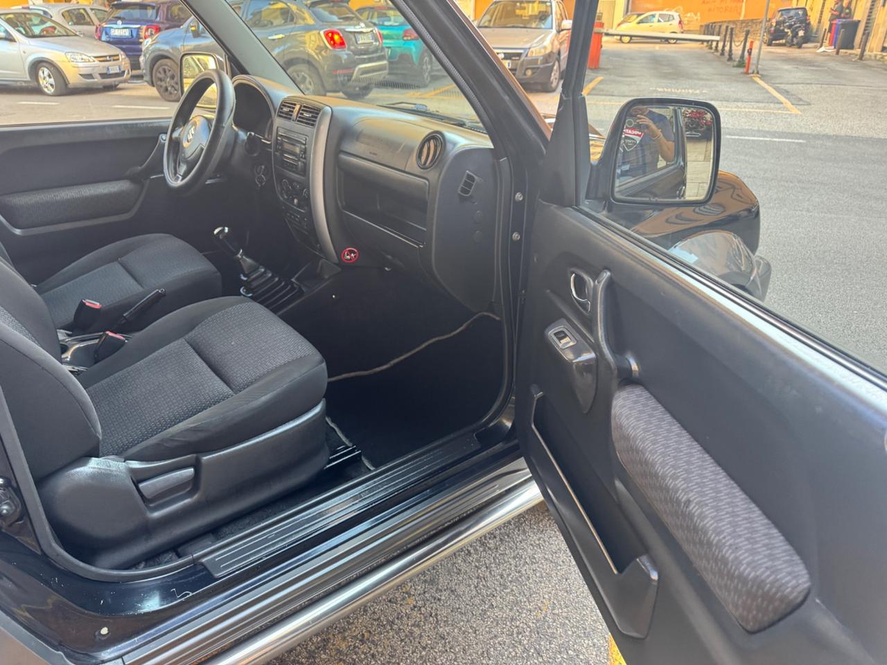 Suzuki Jimny 1.5 DDiS Diesel 4WD JLX 4x4