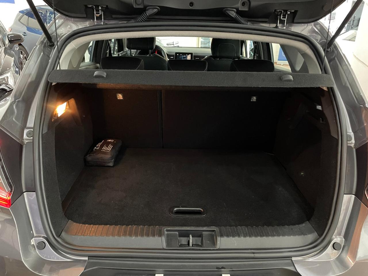RENAULT CAPTUR BLUE dCi 115CV EDC BUSINESS
