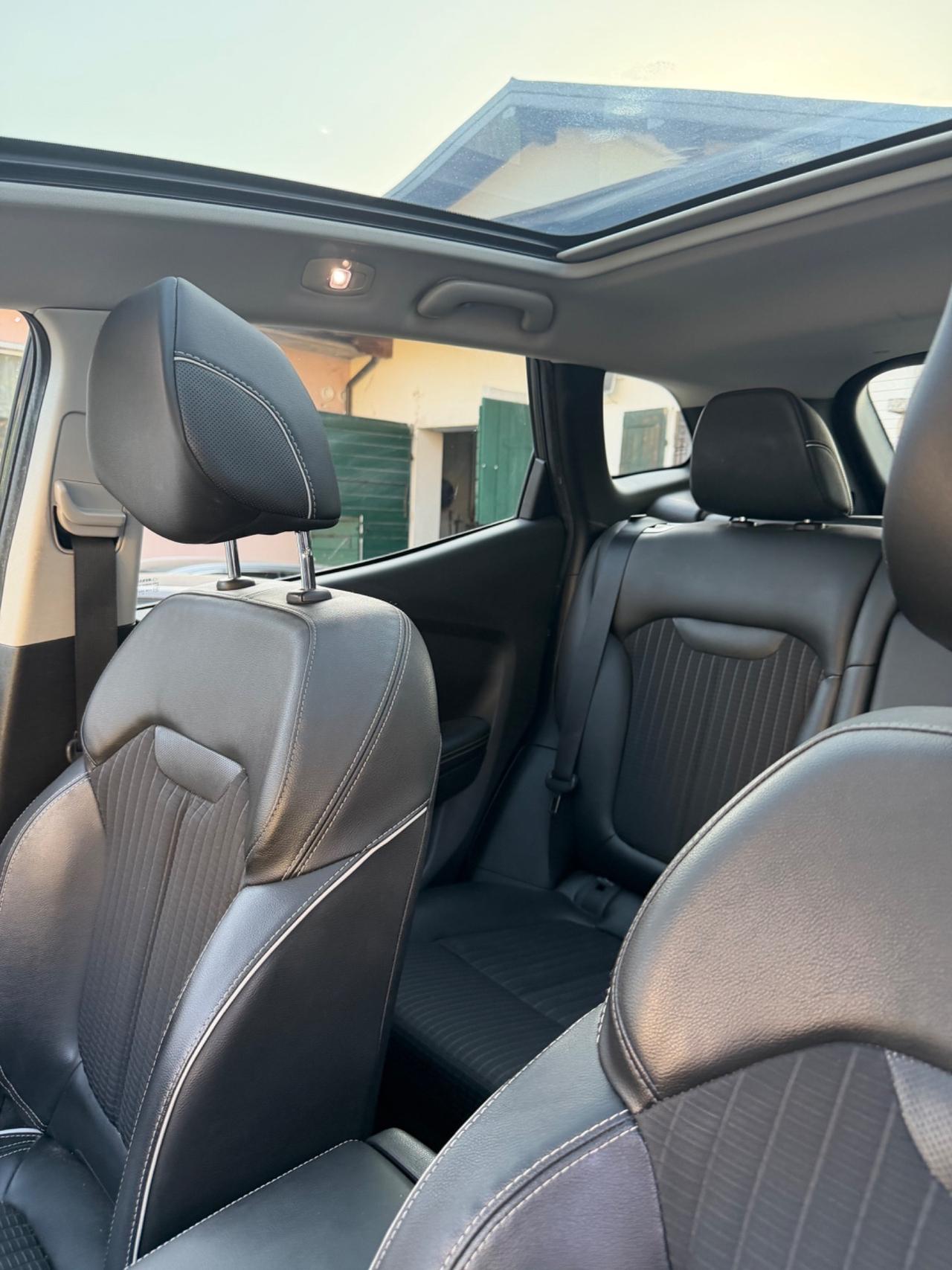 Renault KADJAR dCi EDC BOSE PANORAMA KMCERT UNICOPR