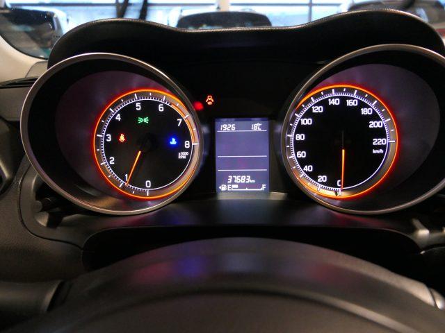 SUZUKI Swift 1.2 Hybrid 4WD AllGrip Top