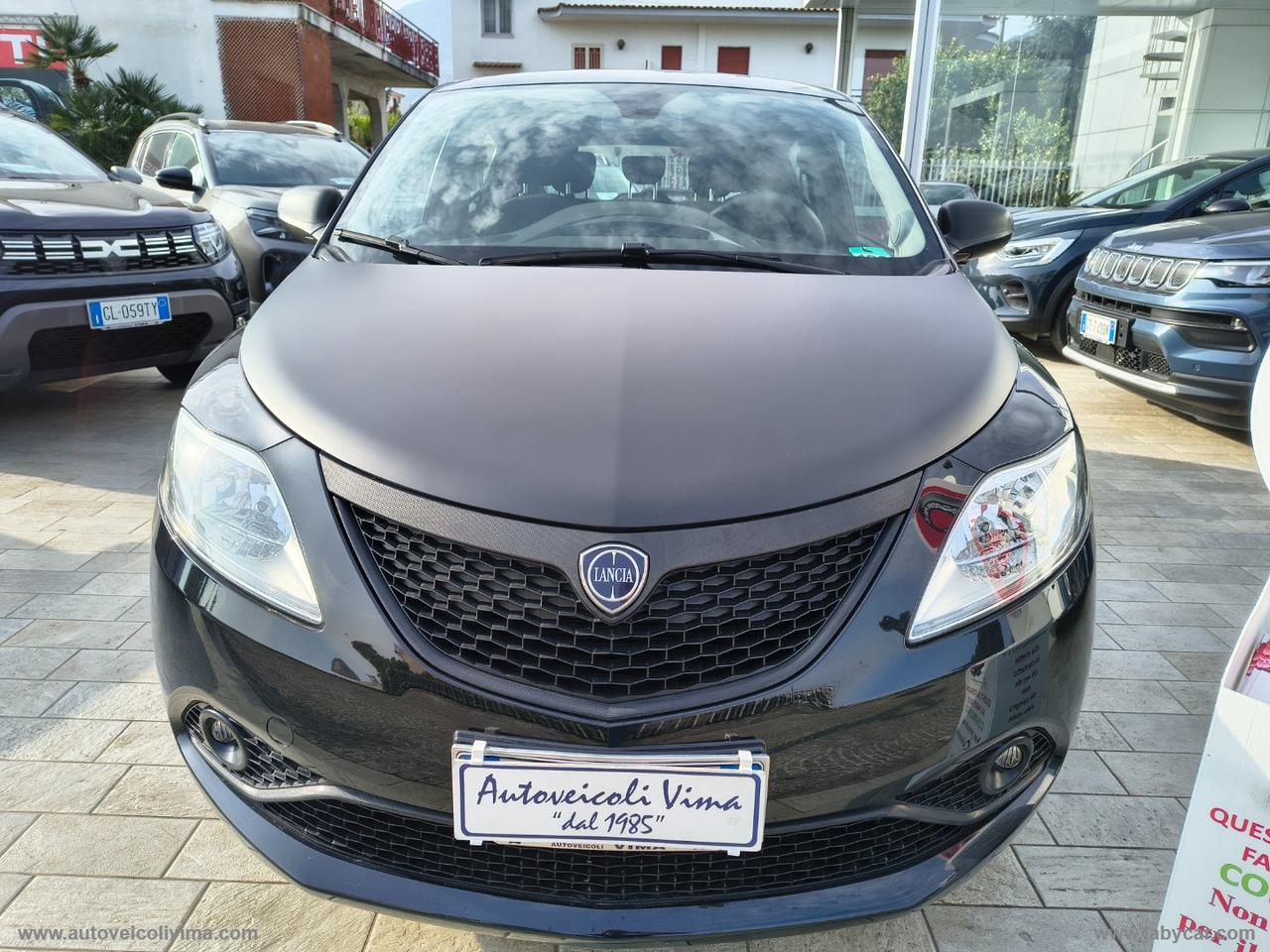 LANCIA Ypsilon 1.2 69 CV 5p. GPL Ecochic BLACK&NOIR