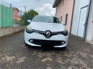 Renault clio 1.5 diesel anno 2015