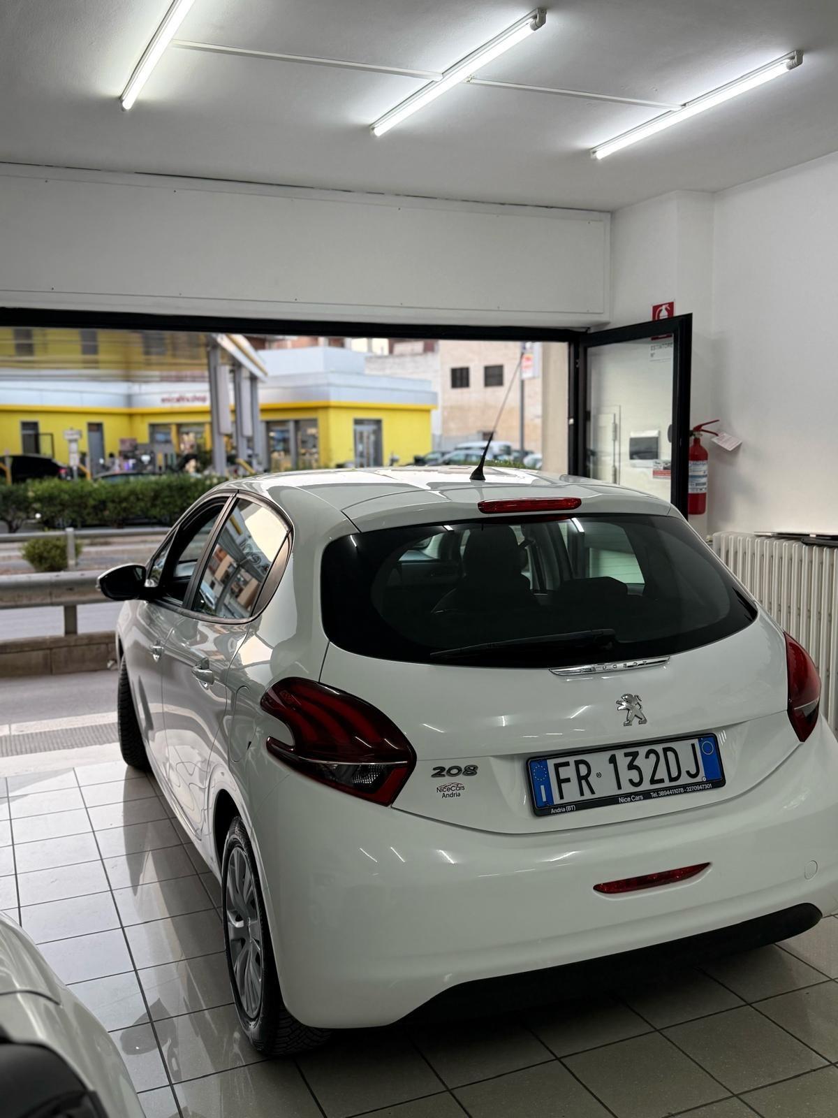 Peugeot 208 BlueHDi 75 5 porte Active