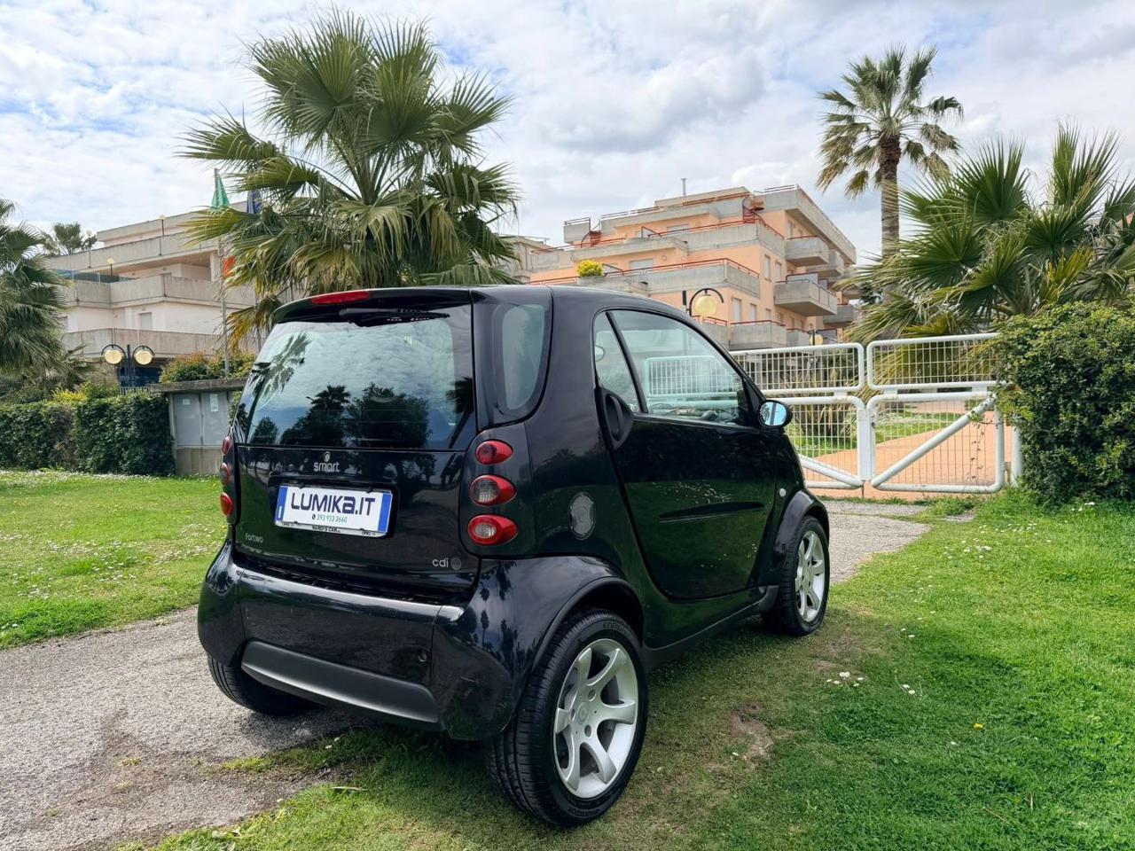 Smart fortwo coupe Fortwo 0.8 cdi Smart&Pulse