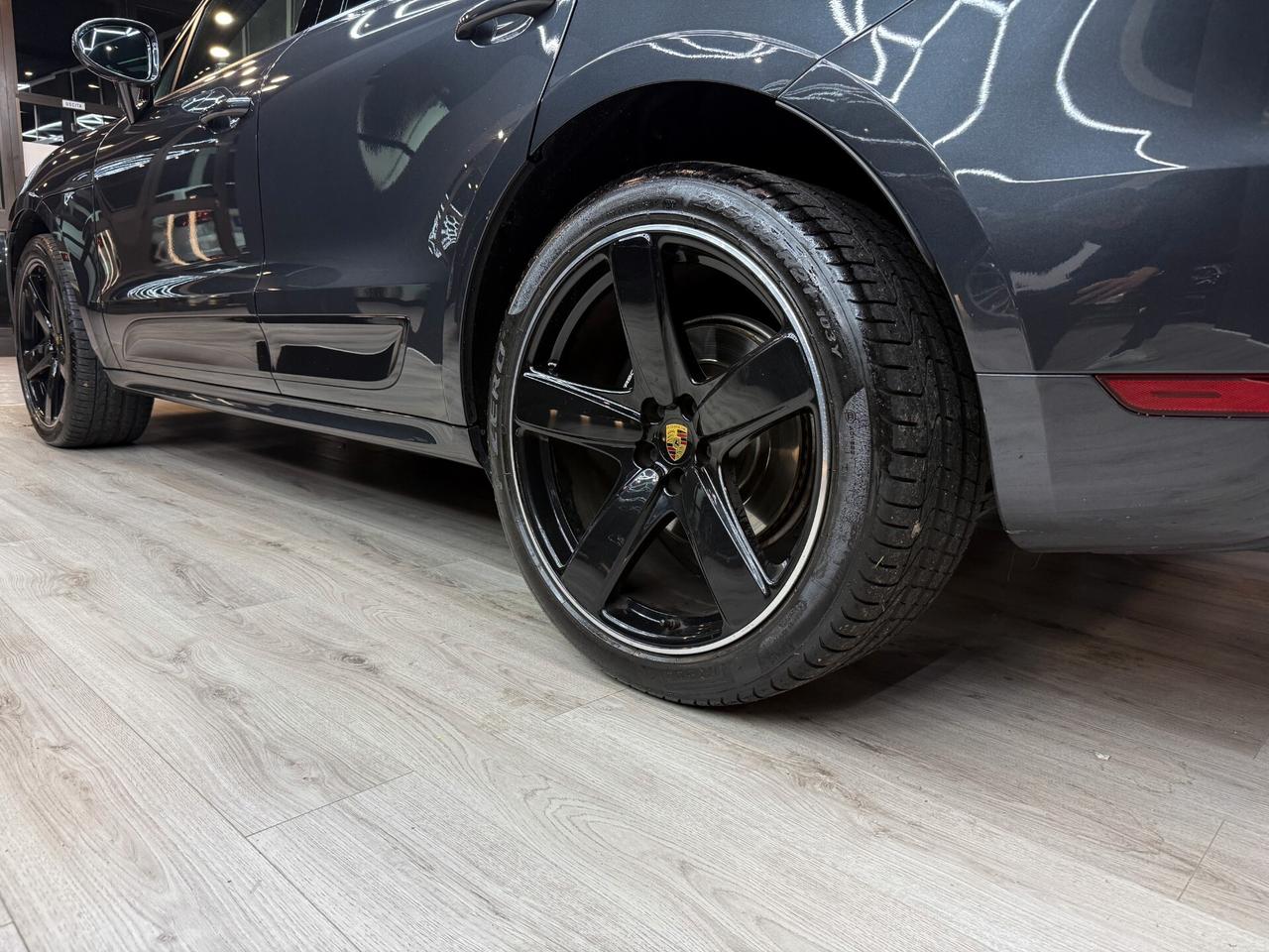 Porsche Macan 2.0 252CV PDK Tetto Panoramico