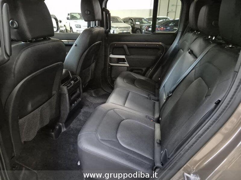Land Rover Defender VII 2020 110 Diesel 110 3.0d i6 mhev SE awd 200cv auto
