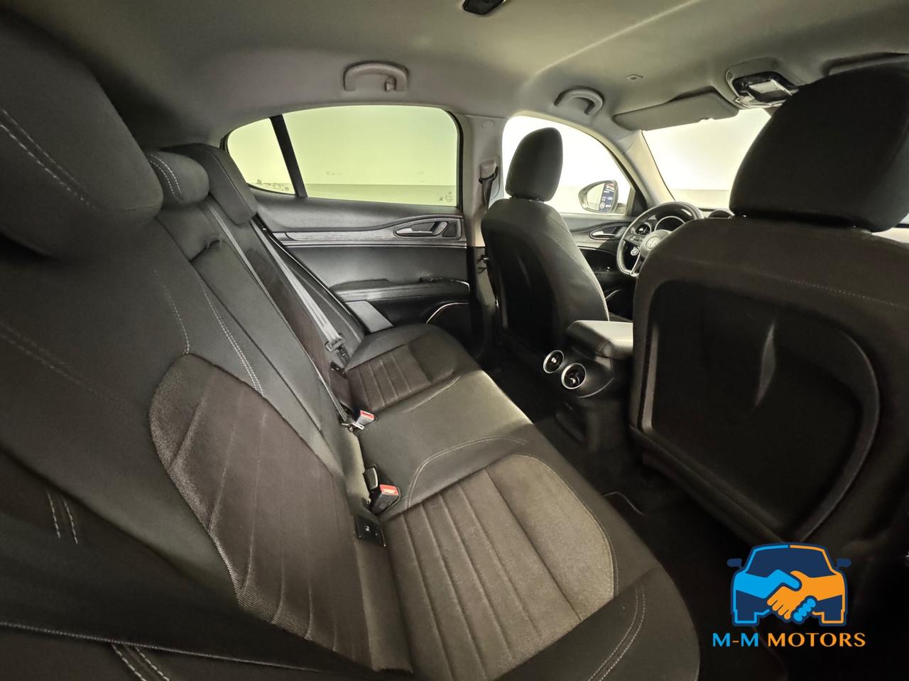 Alfa Romeo Stelvio 2.2 t Sport Tech rwd 160cv auto TAGLIANDI UFF