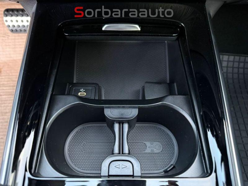 Mercedes-Benz GLA 180 Automatic AMG Line Premium.